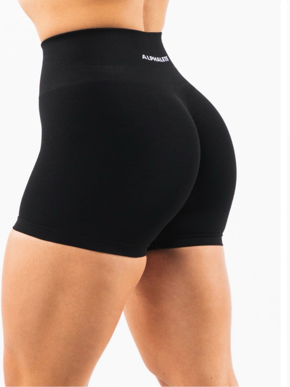 Alphalete Black High-Waist Seamless Bike Shorts